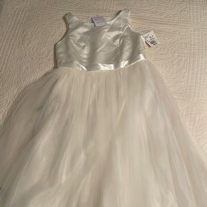 David’s Bridal ivory flower girl dress size 14
